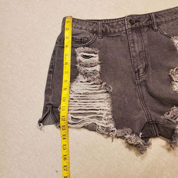 HEYSON Large Black Faded Ripped Distressed Booty Shorts - Picture 5 of 8